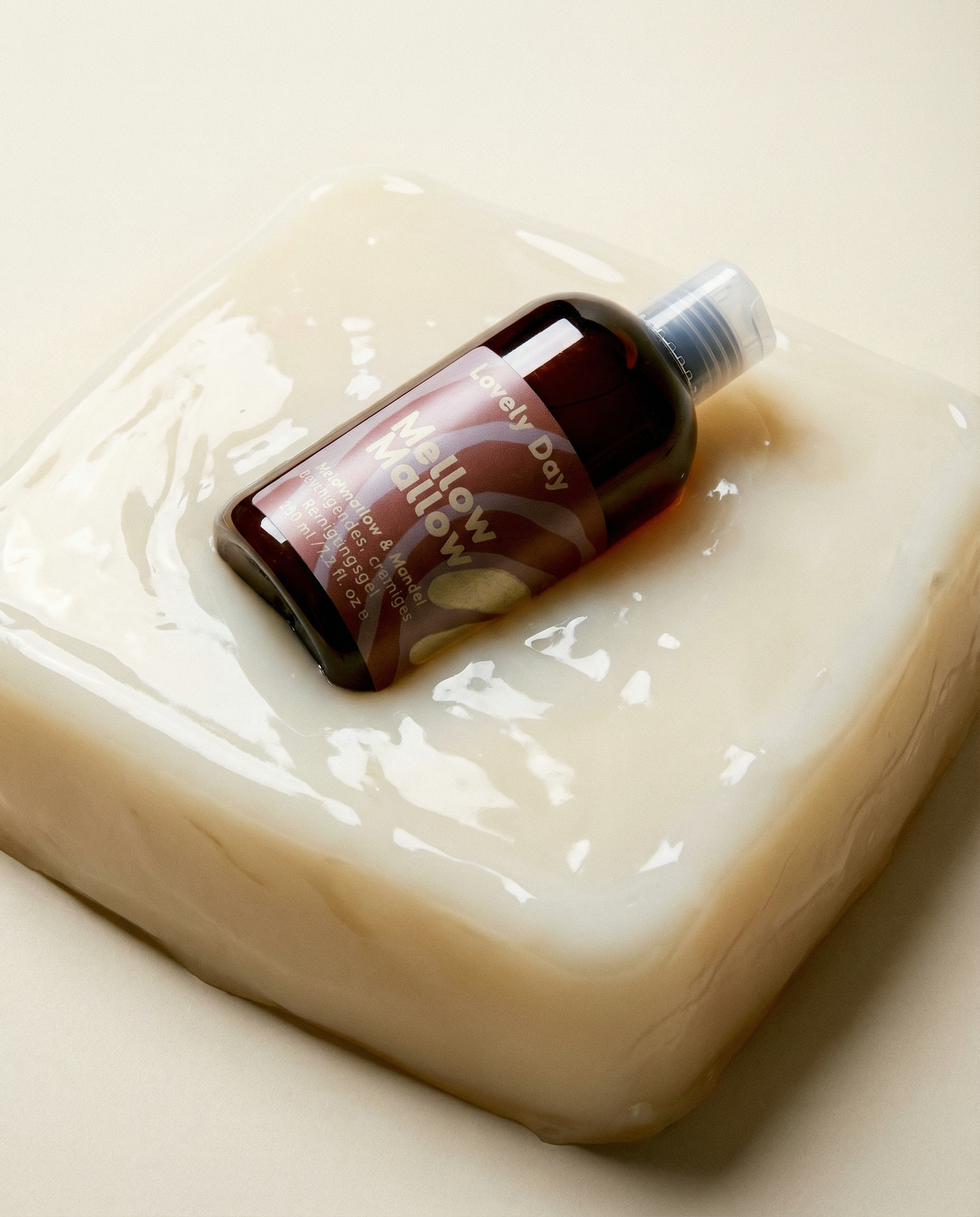 Mellow Mallow Creamy Cleansing Gel