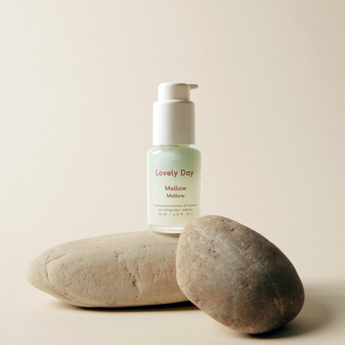 Lovely Day Mellow Mallow Beruhigender Nektar mit Marshmallow, Panthenol und Probiotikum Bild 2
